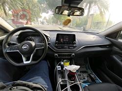 نيسان ألتيما